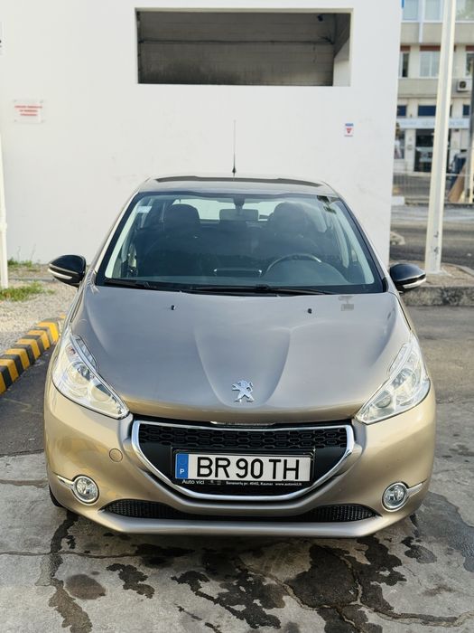 Peoguet 208, 2015 Caixa Automatico 1.2 Gasolina