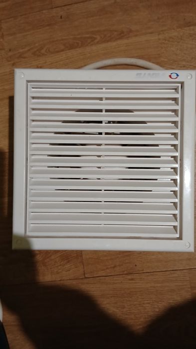 Продам  люстры  красивые