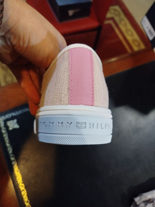 Sapatilhas Tommy Hilfiger T. 38 novas