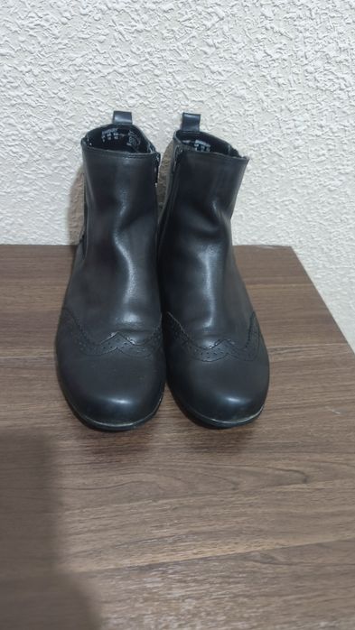 Шкіряні черевики