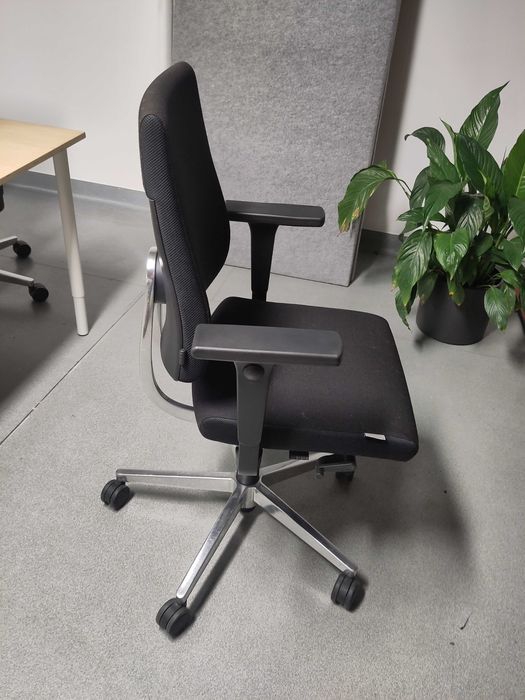 Profesjonalne krzesło biurowe SEDUS Black Dot 102 (dostępne 5 sztuk)
