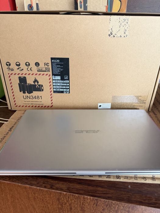 Asus vivobook X512D