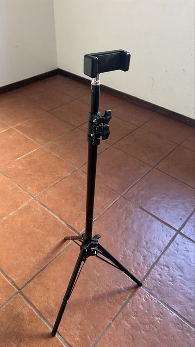 Tripés / suportes para telemóvel e máquina fotográfica