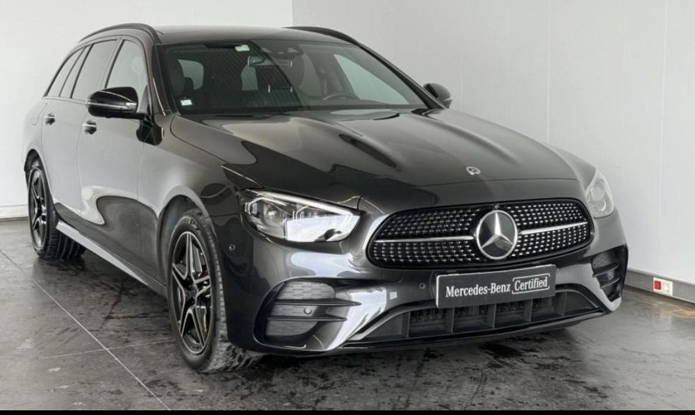 Grelha frontal Mercedes E300 de 2025