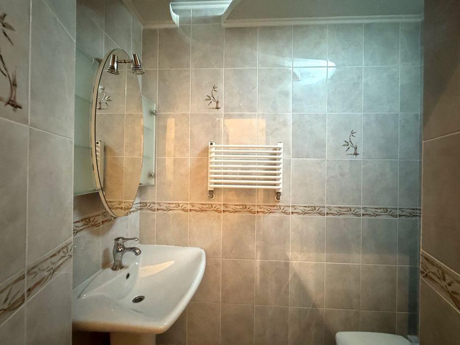 Продажа части дома в центре со своим фасадным входом