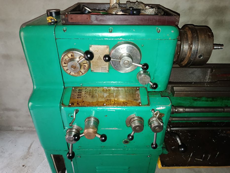 Токарний станок 1М61 в ідеальному стані