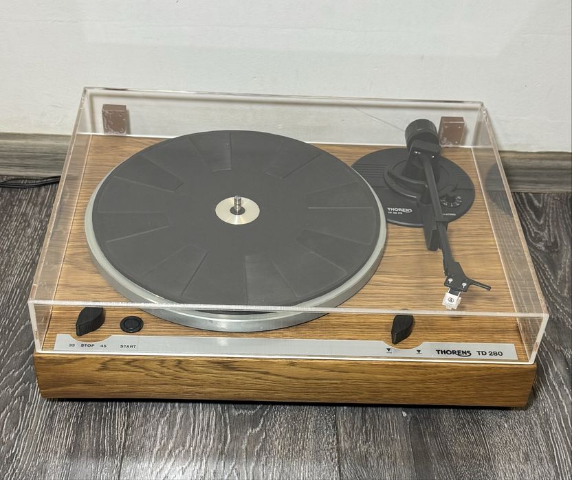 Thorens TD 280 програвач вінілових платівок дубовий шпон нова кришка
