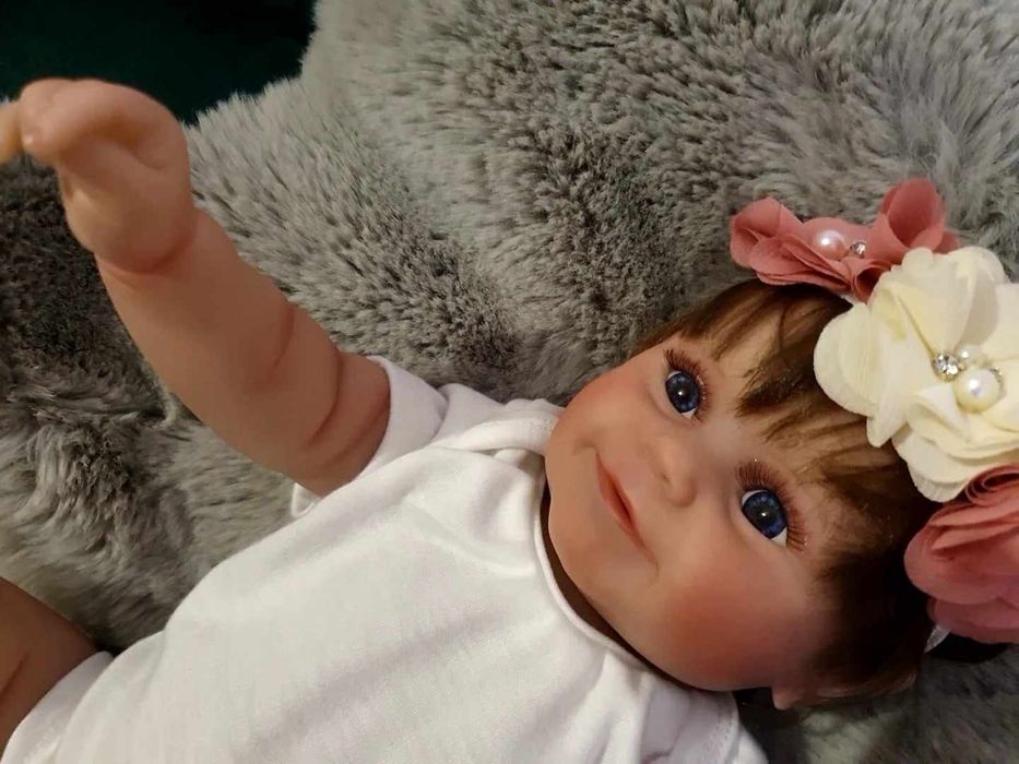 Realistyczna lalka typu Reborn bobas z otwartymi oczami do kąpieli
