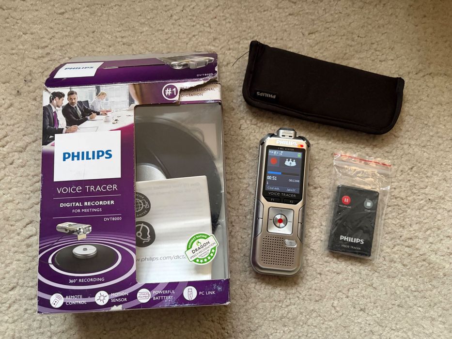 Philips DVT8000 - dyktafon cyfrowy jak nowy
