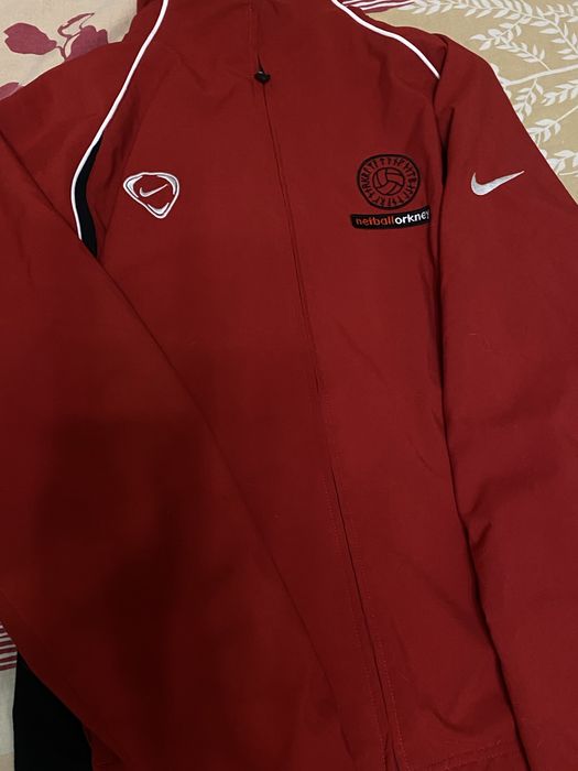 кофта на застешке  найк