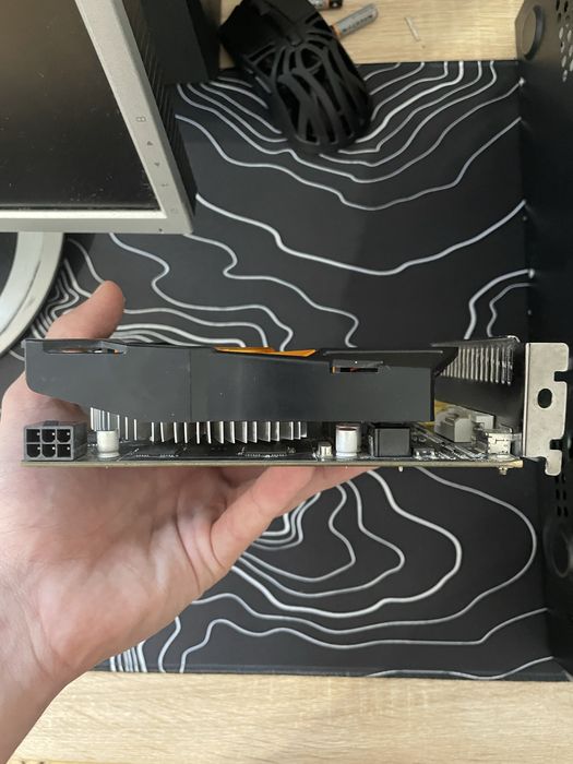 Продам відеокарту GeForce GTX650ti 1gb в виконанні Zotac