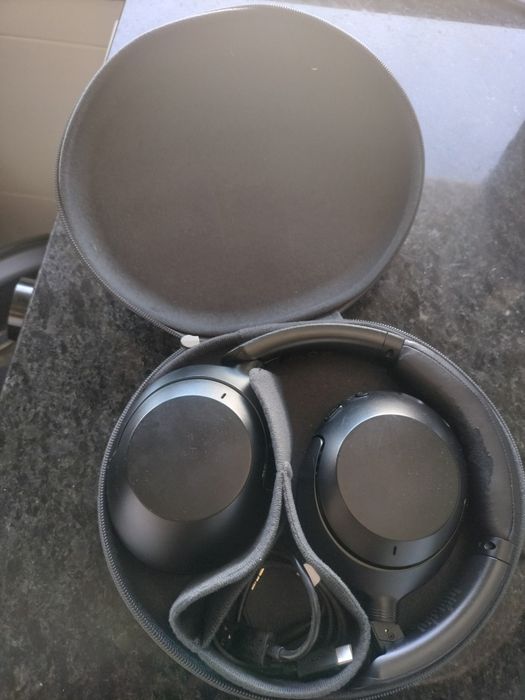 Fones sony usado