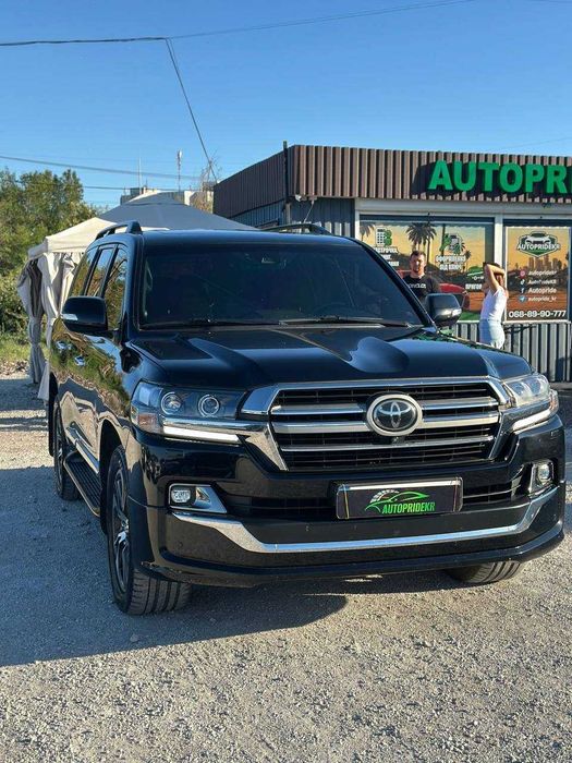 Toyota Land Cruiser 200 4,5 дизель 2020 (Перший внесок від 20%)
