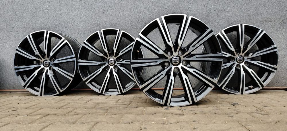 19 5x108 Volvo oryginalne