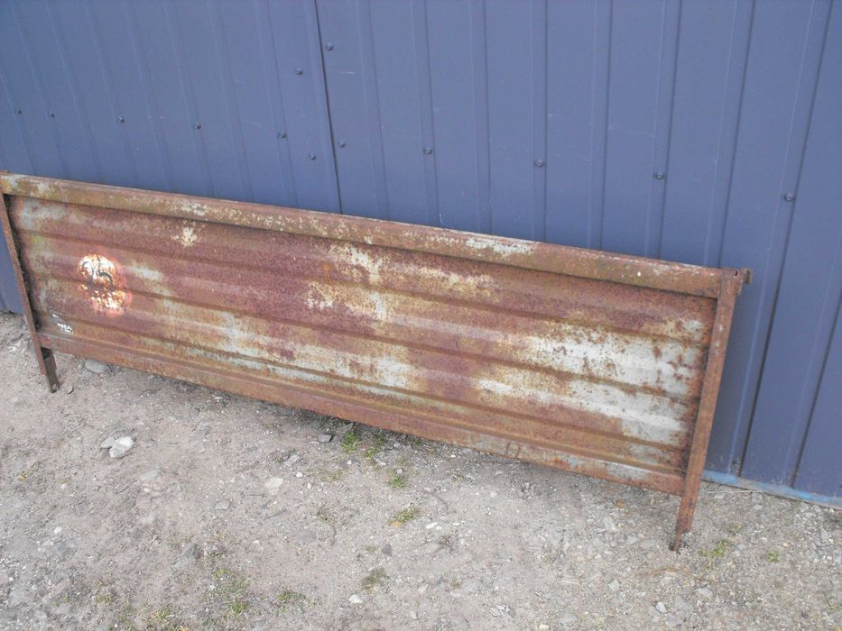 borta tylna przednia boki rozrzutnika