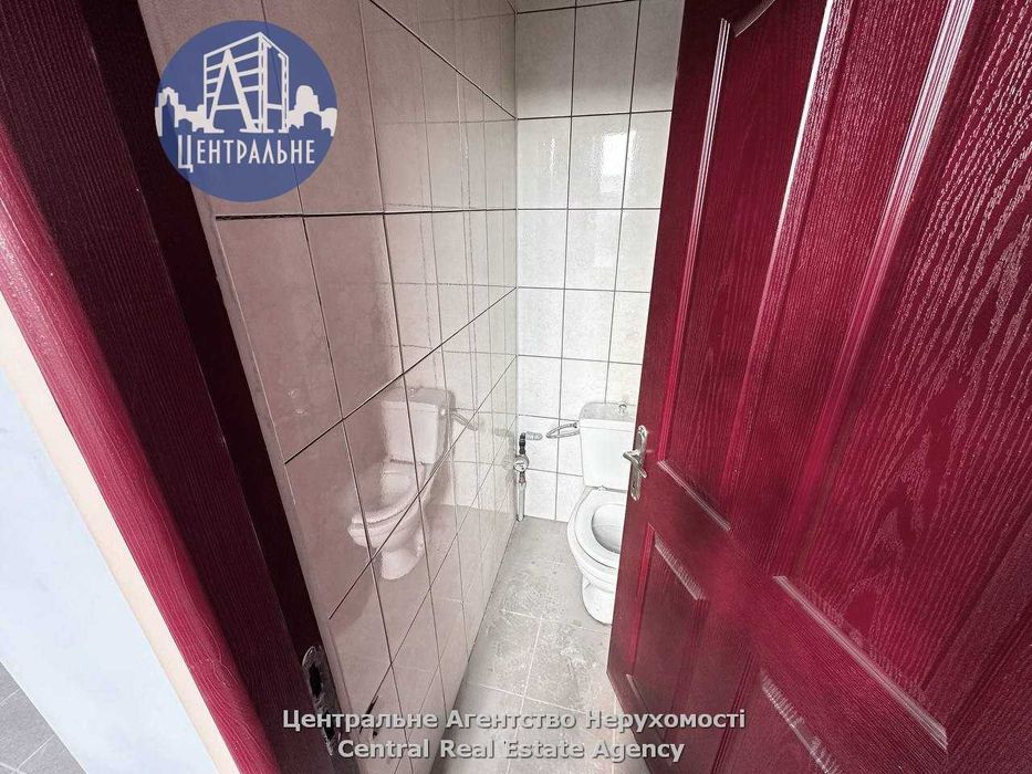 Здаються в оренду офісні приміщення, цілий 4-ий поверх.