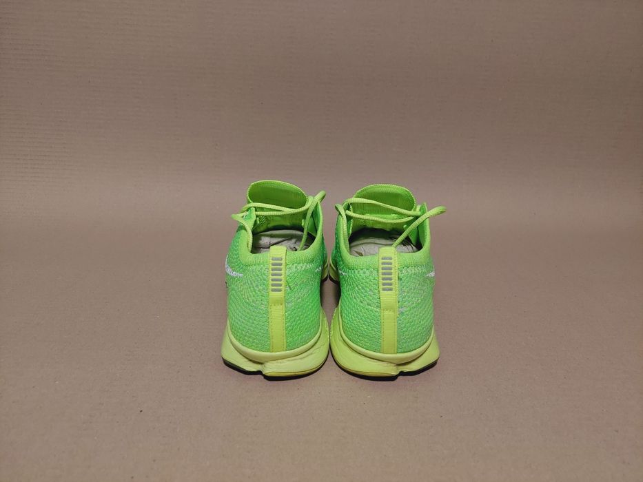 Nike Flyknit Zoom Volt startówki