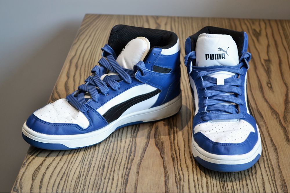 Кроссовки Puma.