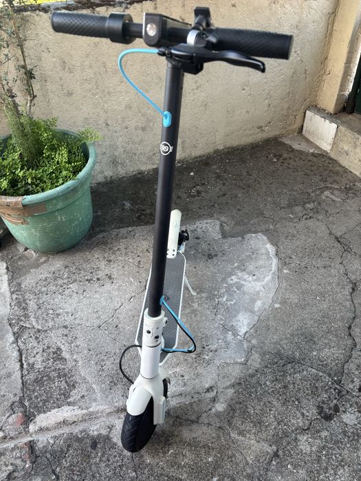 Trotinete eletrica R9 como nova
