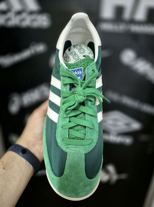 Чоловічі кросівки— Adidas SL 72 RS(Оригінал)45⅓-29см