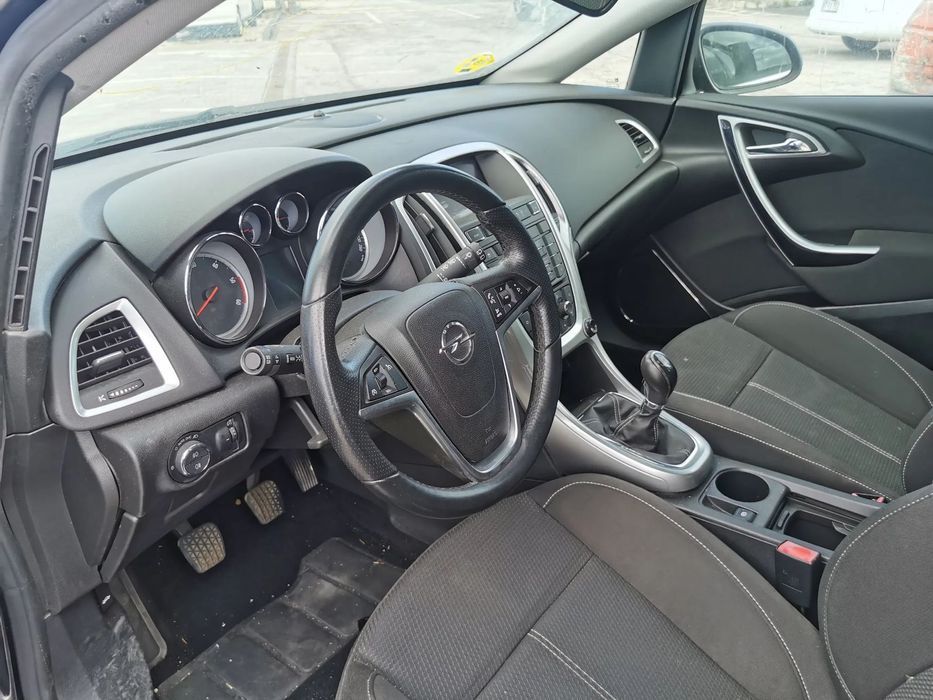 Peças Opel Astra J do ano 2010 - 2.0 Diesel