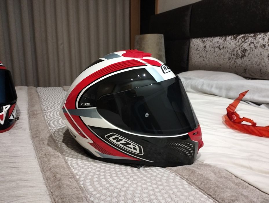 Capacete NZI como novo