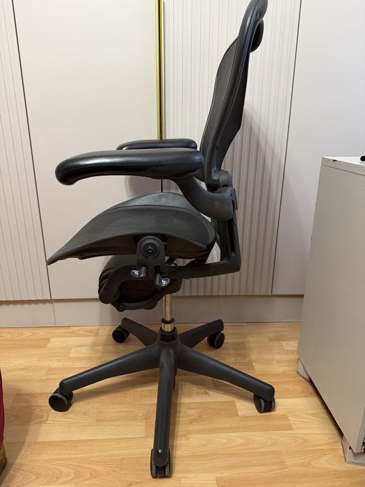 fotel to Herman Miller Aeron Classic rozmiar B