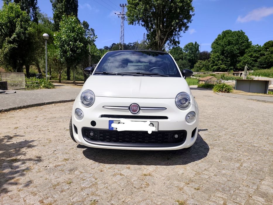 Fiat 500 cabrio.512040155795302401