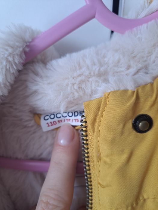 Płaszczyk płaszcz zimowy kurtka zimowa  z futerkiem coccodrillo 110