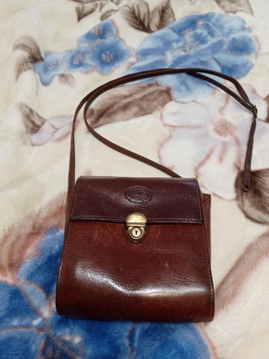 Сумка кожаная 17см*16см