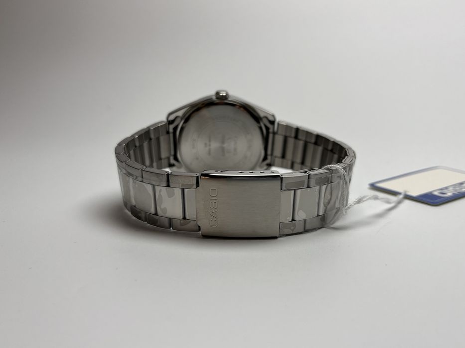 Casio mtp-1302da, годинник касіо, касіо з зеленим циферблатом