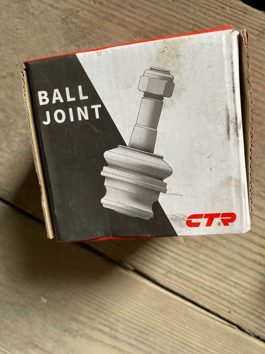 Шаровая опора (ball joint) фирмы CTR для Nissan Maxima A32