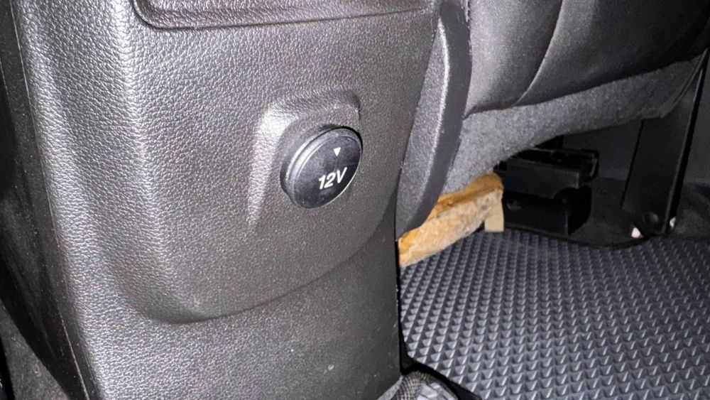 Продам  Ford escape