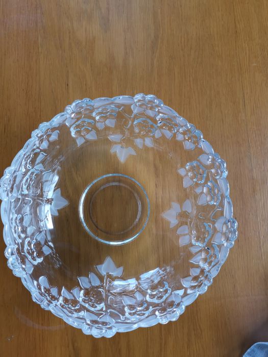 Misa z grubego ozdobnego szkła śr. 22 cm
