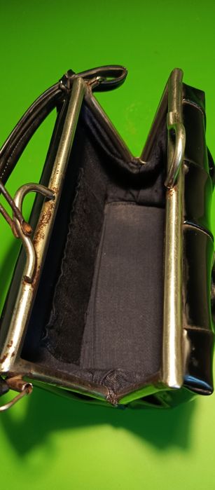 Piękna wiekowa torebka z ciekawym zamknięciem-okazja