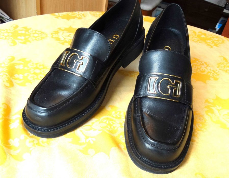 Buty damskie - mokasyny GUESS skóra nowe rozmiar 39