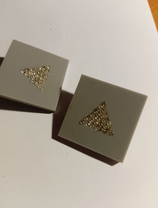 Brincos vários ao mesmo preço