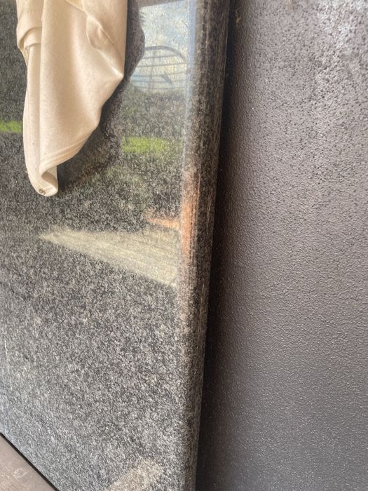 Granito polido – excelente estado