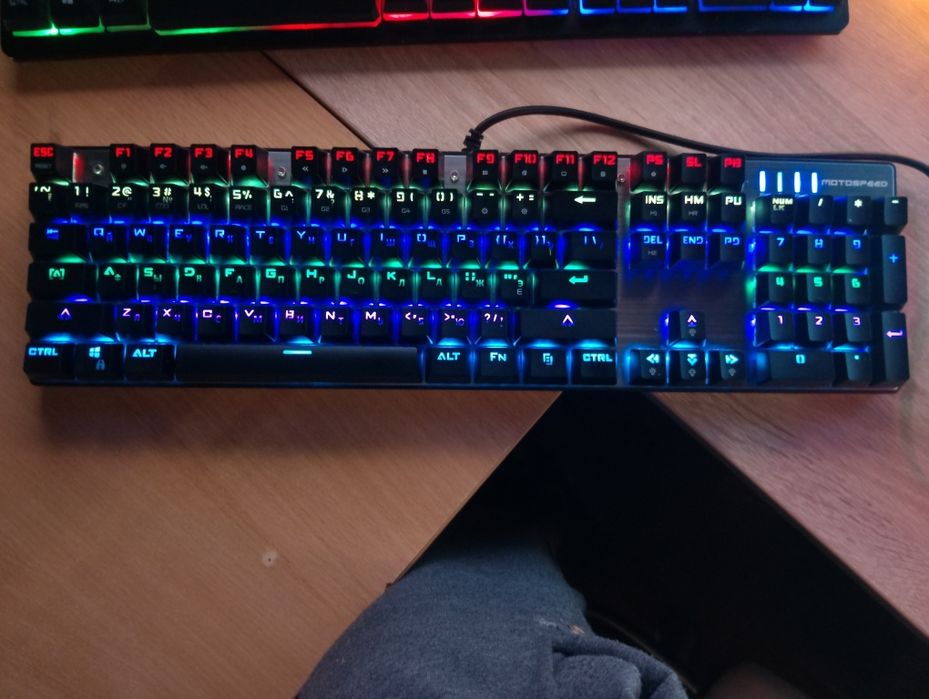 Клавиатура проводная MOTOSPEED CK104 RGB USB ENG, UKR, RUS Outemu Red