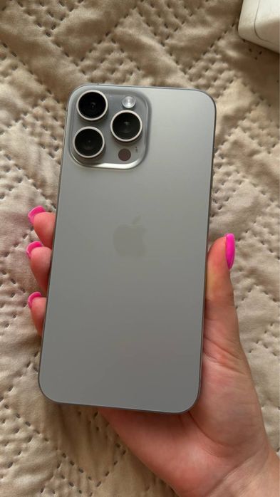 IPhone 15 Pro max 256 Titanium neverlock Apple
