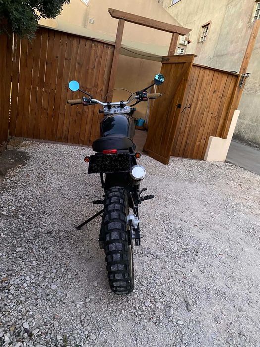 Moto Bullit - Bluroc Hero 125
