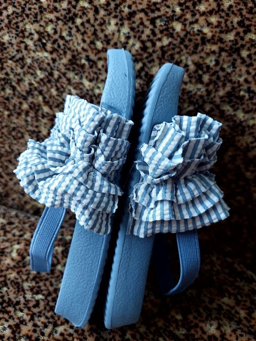 Босоніжки hm,24/25 розмір. 15.5см