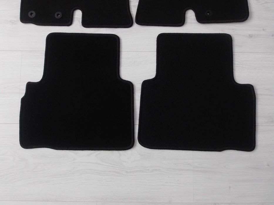 Dywaniki Welurowe Hyundai IX35 Dopasowane stopery