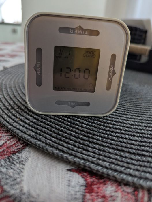 Будильник таймер настільний годинник термометр