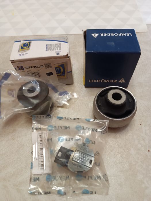 Сайлентблоки,контактна група.