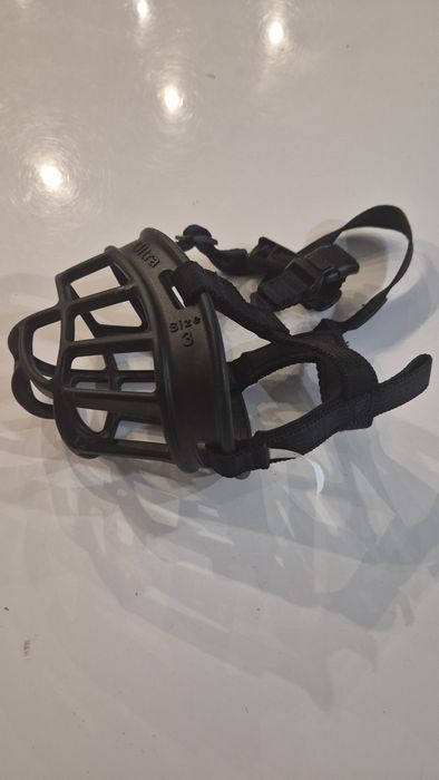 Kaganiec dla psa plastikowy