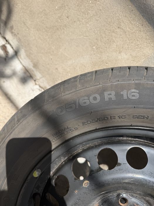 Продам колесо в сборе разболтовка 5.105 R16