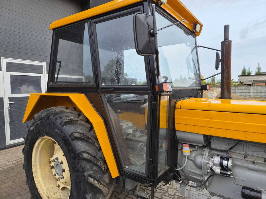 traktor URSUS C-360