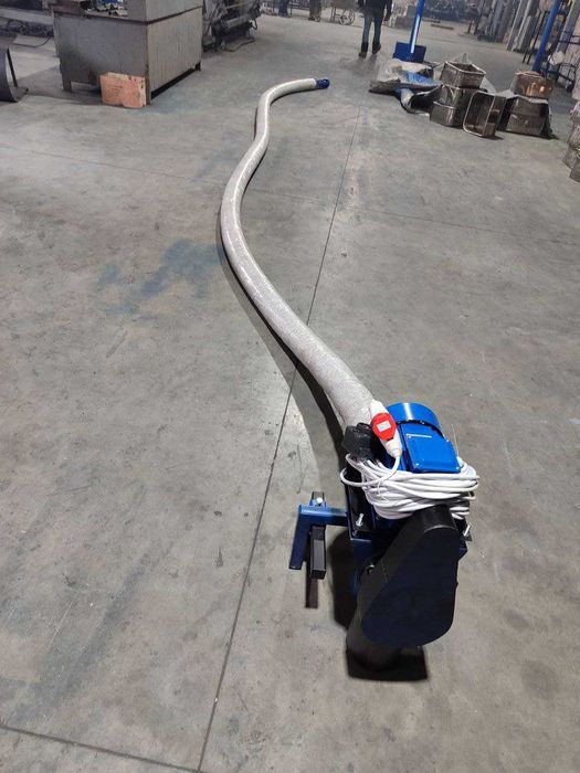 Гнучкий шнековий навантажувач, погрузчик зерна