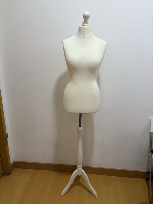 Manequim branco